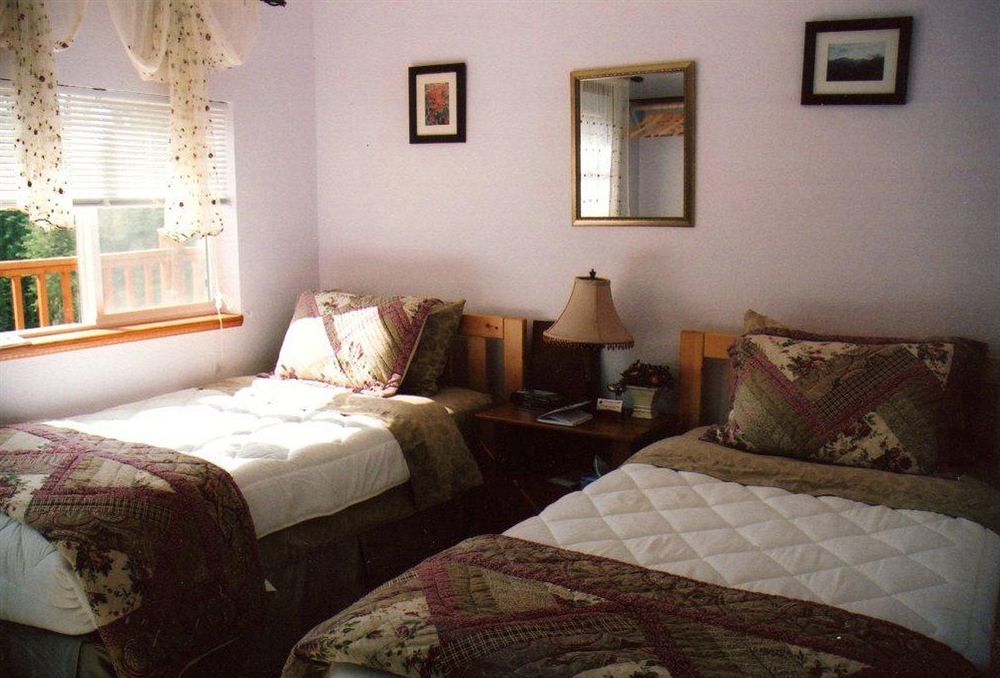 A Mooseberry Inn B&B Slana Eksteriør bilde